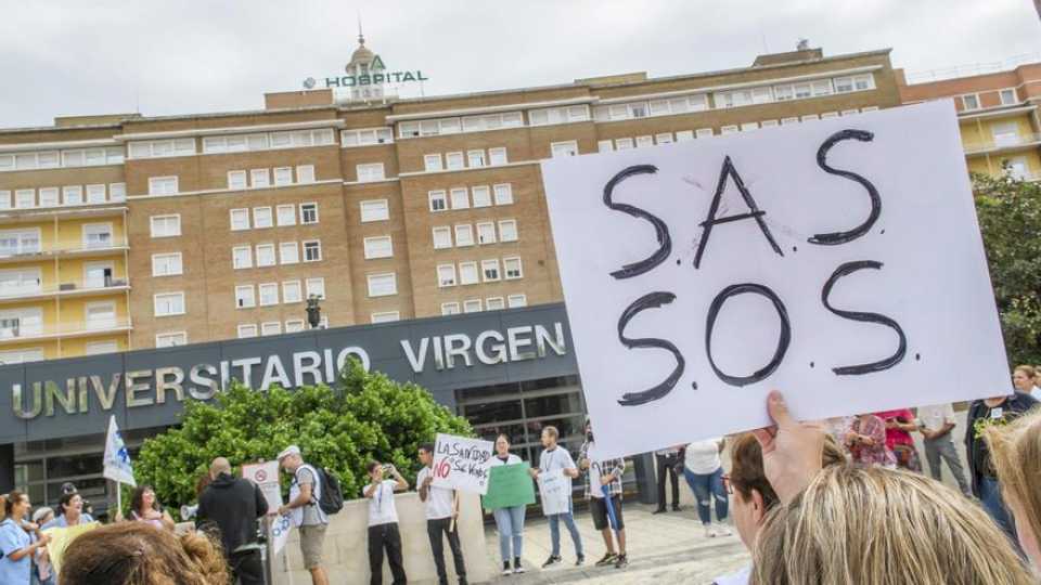 trabajadores-del-sas-protestan-en-andalucia-en-defensa-de-sus-derechos-y-los-de-los-pacientes