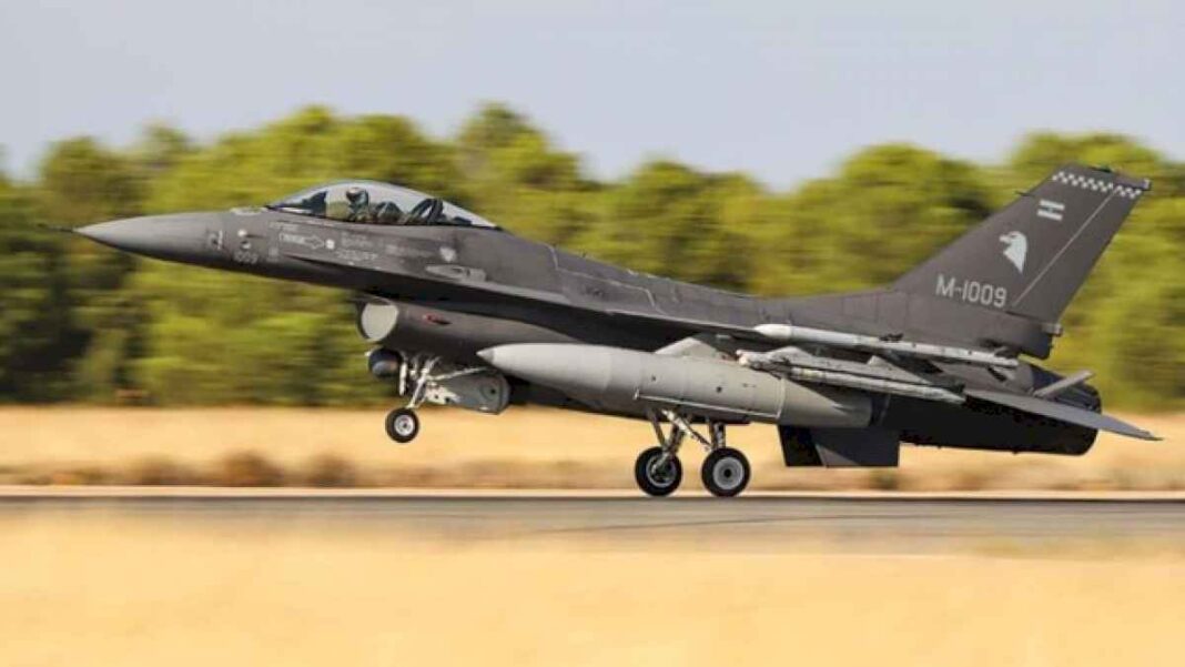 luis-petri-y-javier-milei-anunciaron-la-compra-de-24-aviones-f-16-a-dinamarca