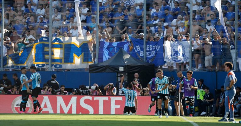 Racing goleó al Cruzeiro y es el nuevo campeón de la Copa Sudamericana