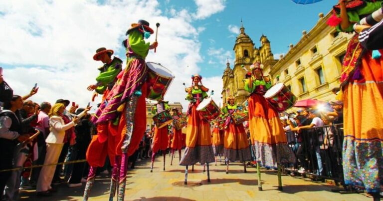 Este es el Gran Desfile Navideño que le dará la bienvenida a la temporada alta en el Día de Velitas en Bogotá