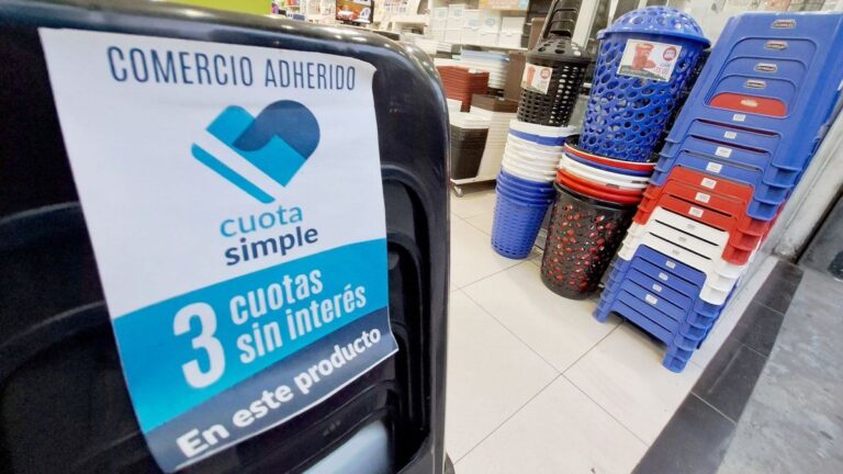 Cuota Simple seguirá pero con cambios: en cuántas cuotas se podrá comprar y qué opinan los comercios