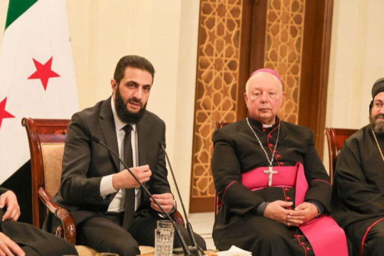 El líder islámico de Siria se reunió con los cristianos para celebrar el año nuevo