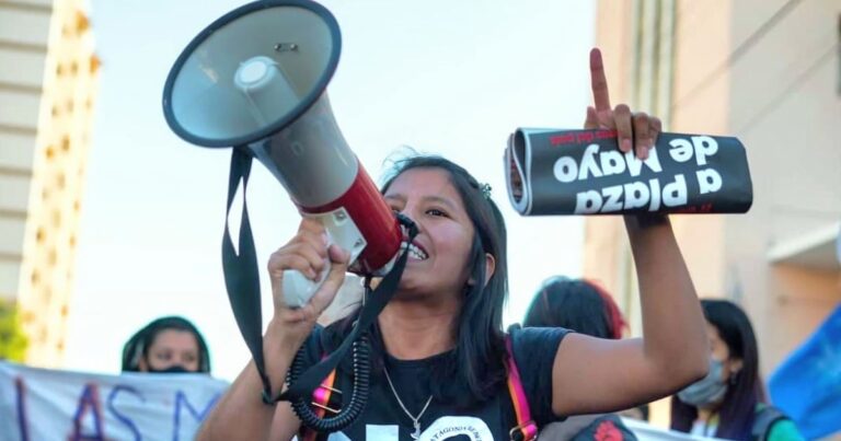 Chubut. Saavedra: Torres debería buscar a los responsables de los incendios entre sus amigos