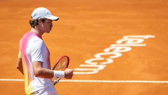 Argentina Open: Fonseca no la tuvo fácil, Schwartzman dijo adiós a lo grande y Navone sigue firme