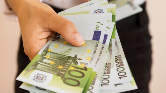 A cuánto cerró el euro blue hoy, martes 11 de marzo de 2025