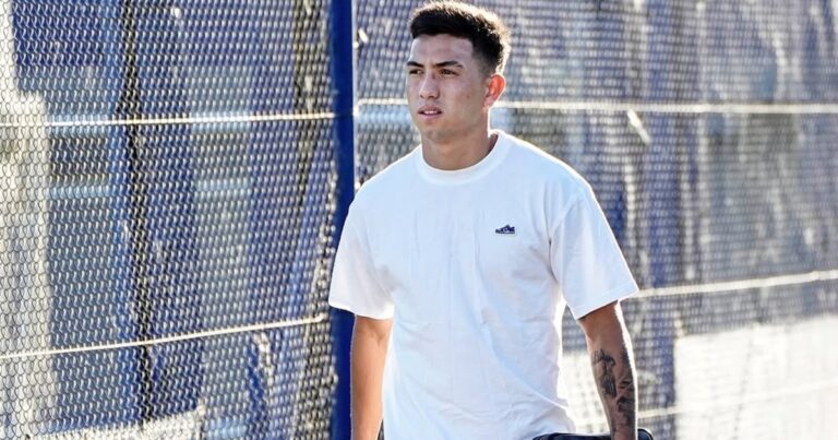 Alan Velasco, ausente con causa justificada al entrenamiento de Boca por un motivo especial