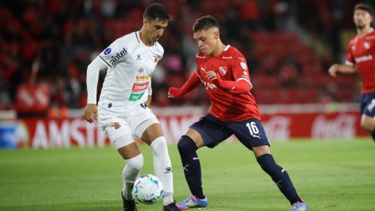 Reglamento aplicado: córner por tiempo en Independiente vs. Boston River