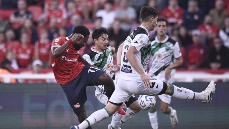 Ya clasificado a la siguiente fase, Independiente se impuso 2-0 ante San Martín (SJ)