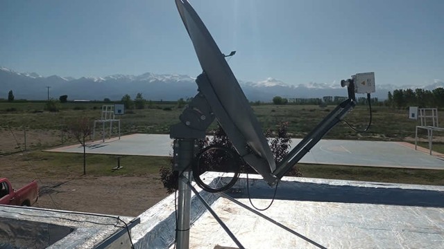 Hughes y Eutelsat desafían el dominio de Starlink