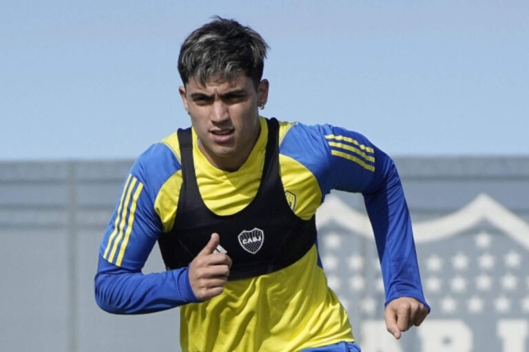 El Changuito Zeballos podría irse de Boca: Sevilla y dos ex DT xeneizes lo quieren