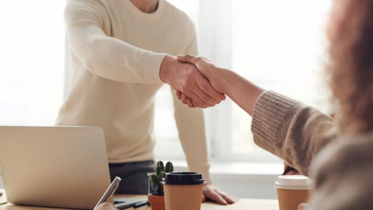 Con esta nueva Inteligencia Artificial vas a poder practicar para tu entrevista de trabajo