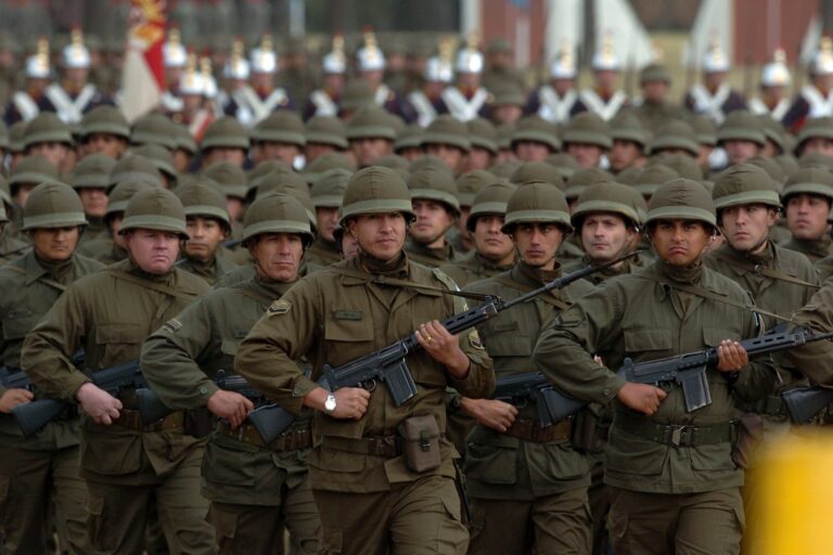 Cuánto gana el personal de las Fuerzas Armadas en julio de 2025