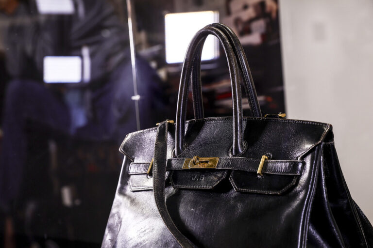 El bolso Birkin original fue subastado en 7 millones de euros