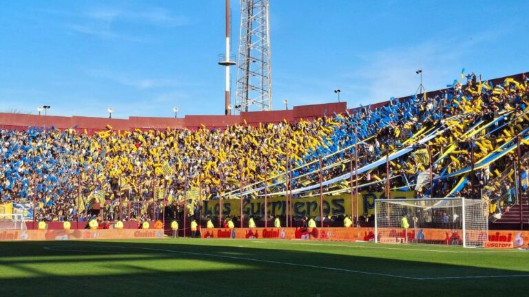Una fiesta: volvieron los visitantes y Lanús festejó el regreso de Ángel Di María
