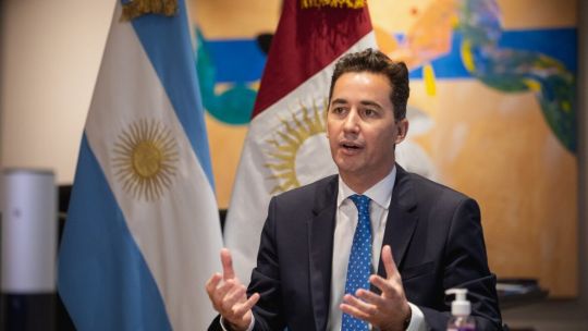 Calvo advierte que el bono y el aumento a jubilados dependen del cumplimiento nacional