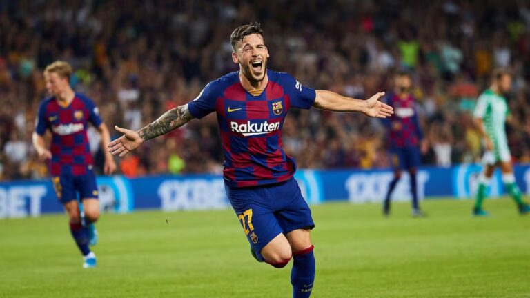 Lo mordió en sus partes íntimas:  el exjugador del Barcelona y compañero de Messi que terminó en el hospital por el ataque de un perro