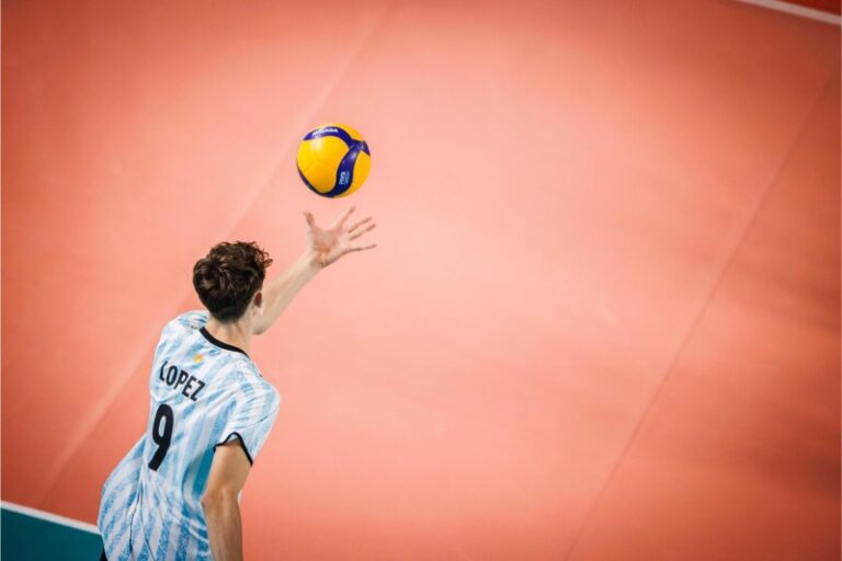 Vóley: Fausto López González de Tunuyán al Mundo