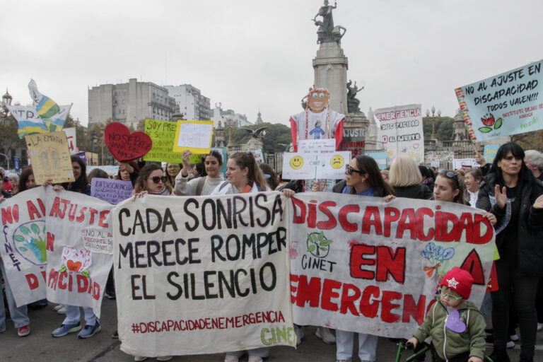 La motosierra sigue afilada