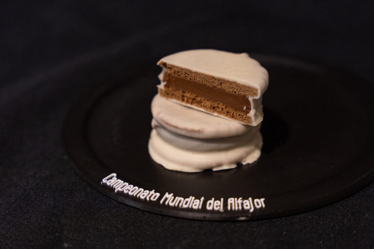 El sabor se adueñó del Mundial del Alfajor 2025: un patagónico se coronó entre capas y rellenos excéntricos