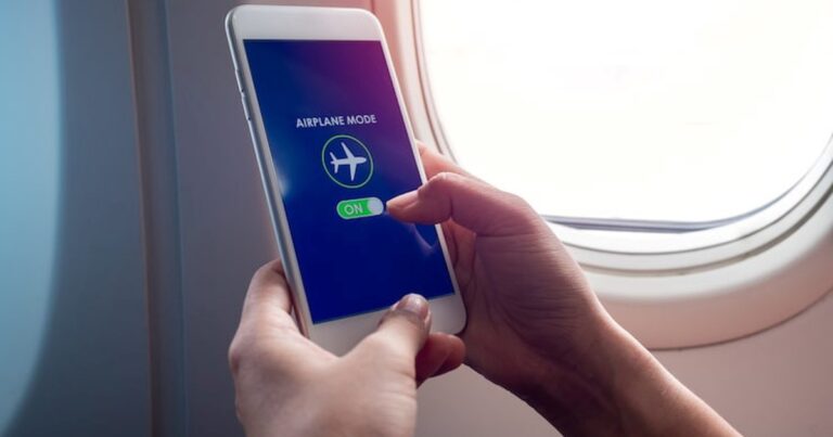 Modo avión en WhatsApp: qué es, cómo activarlo y sus beneficios