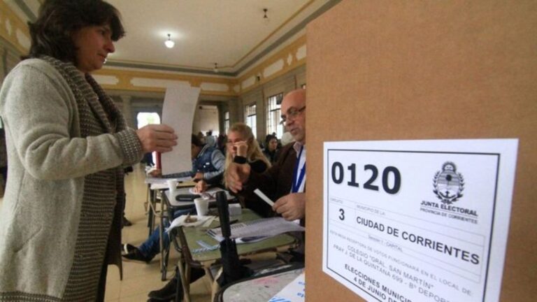 Elecciones 2025: el Gobierno definió cuánto cobrarán las autoridades de mesa y delegados en los comicios de octubre