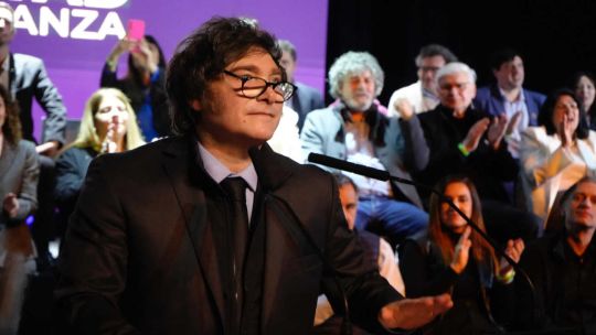 De $LIBRA a los audios: Javier Milei enfrenta un huracán de críticas digitales por estafa y corrupción