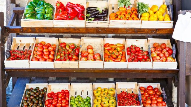 El aumento de las frutas más vendidas del Mercado Central que duplica al IPC