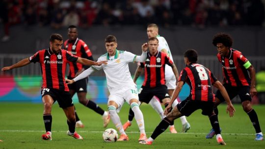 La Europa League comenzó su nueva edición con varios argentinos en cancha