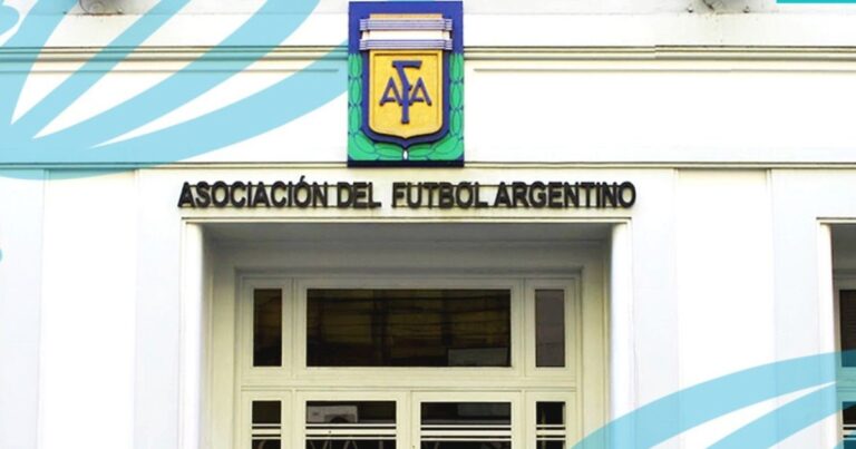 Renuncias en cadena en el Tribunal de la AFA