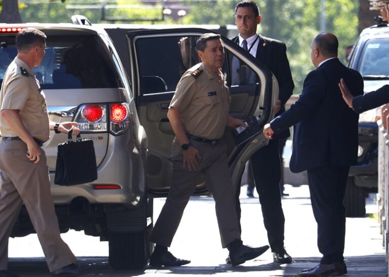 El gobierno abandonó el desarrollo de tanques argentinos para comprar los Striker de EEUU