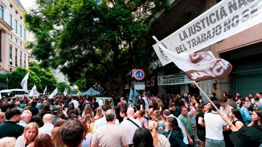 Judiciales tomaron el edificio de los Tribunales del Trabajo en contra del traspaso a la justicia porteña