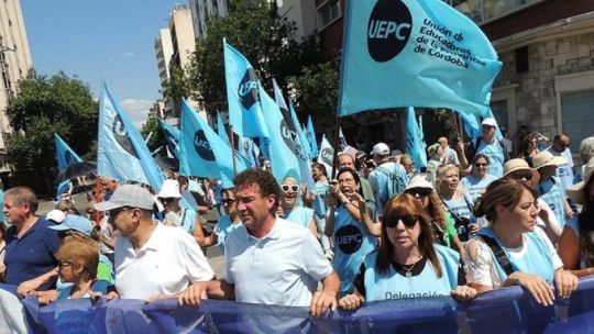 Sin acuerdo salarial, la UEPC convocó a un paro provincial para el 11 de marzo