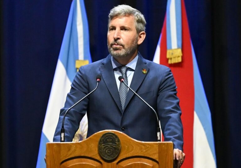 Frigerio anunció un shock de obras en rutas y lanzará una reforma previsional