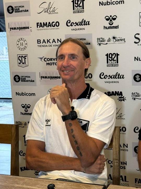 Adrián Polaco Bastía durante un partido como técnico de Central Norte