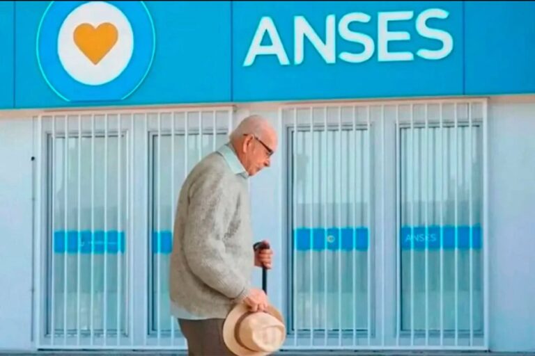 Calendario de pagos de ANSES para jubilados en el mes de abril