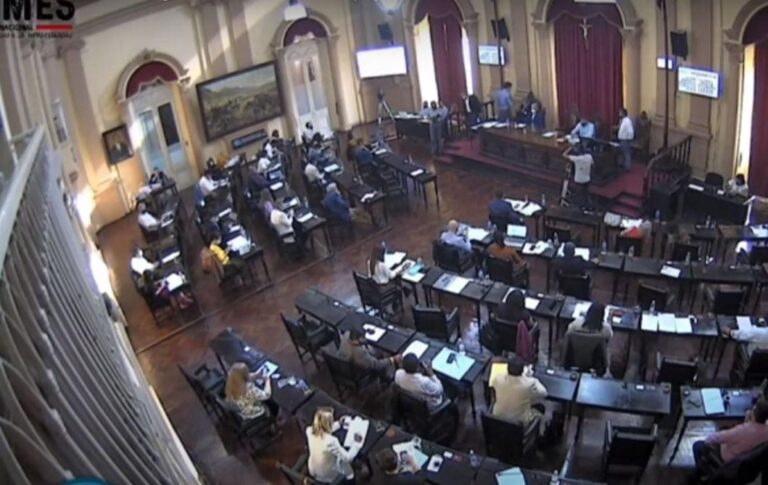 Fachada del edificio de la Legislatura de la Provincia de Salta
