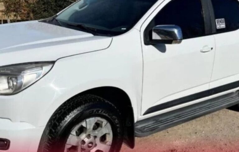 Profesor Daniel Díaz denuncia estafa en compra de auto en Orán