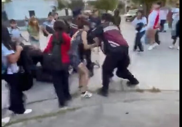 Imagen referencial de la zona de Villa Palacios en Salta, cerca de un establecimiento educativo.