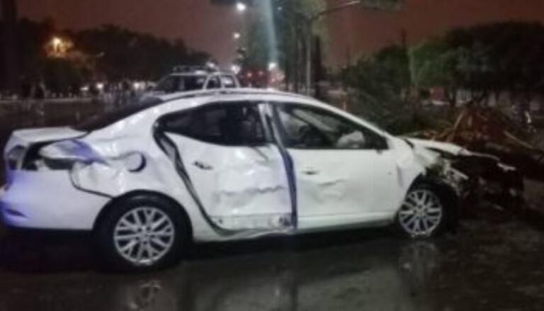 Ilustración referencial de un tribunal o símbolo de justicia, relacionado con el juicio por el accidente en Avenida Paraguay, Salta.