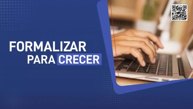 Personas participando en una capacitación en un aula digital en Salta