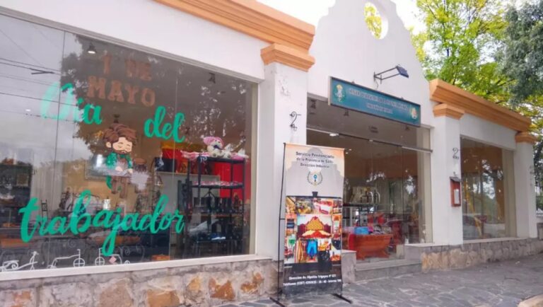 Productos artesanales elaborados por internos del Servicio Penitenciario de Salta