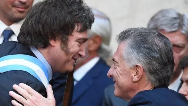 Javier Milei y Mauricio Macri en un acto político previo