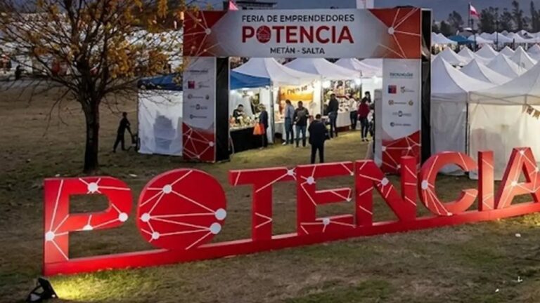 Feria Destino Potencia en Metán con emprendedores y público familiar