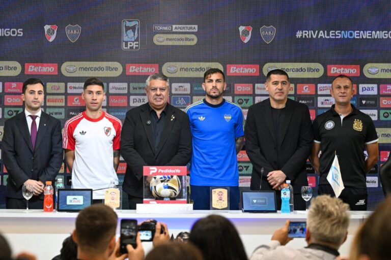 Gonzalo Montiel y Leandro Paredes en conferencia de prensa previa al Superclásico.