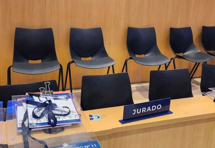 Fachada del Palacio de Justicia de Orán