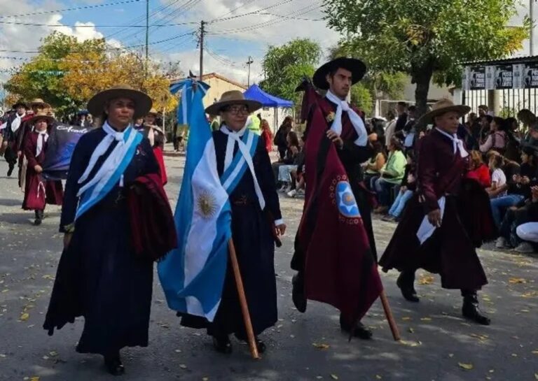Acto conmemorativo del 444 aniversario de la fundación de Salta en el barrio Hernando de Lerma