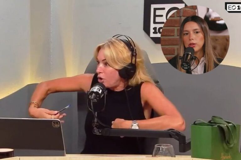 Yanina Latorre durante una emisión de su programa radial.